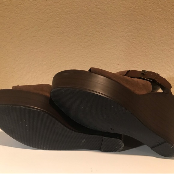 LimeLight Brown Fabric Sandals, 4” Wedge Heels - Picture 4 of 6